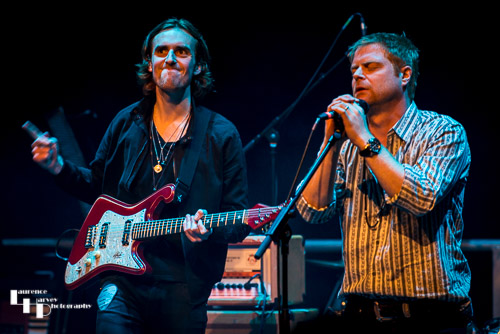 Joe Hazell on guitar & Felix Bechtolsheimer on vocals