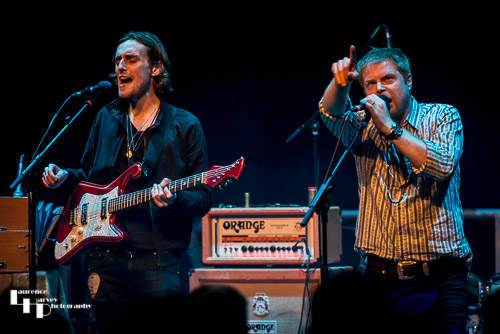 Joe Hazell on guitar & Felix Bechtolsheimer on vocals