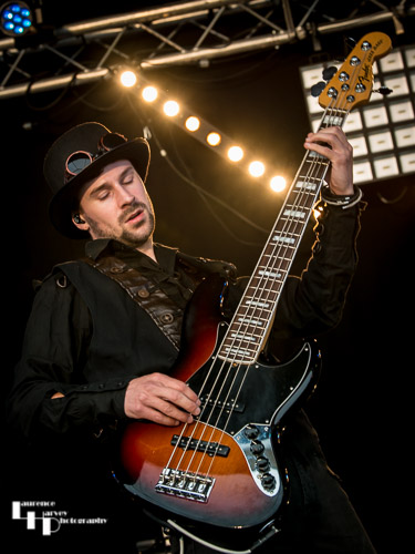 Doris Brendel (& Band): Ewan McIntosh on bass