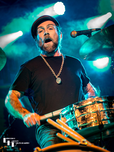 Ash Sheehan on drums & vocals