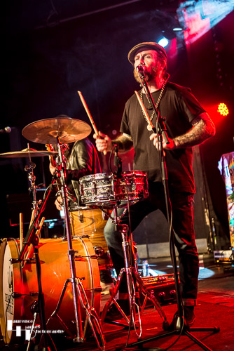 Ash Sheehan on drums & vocals