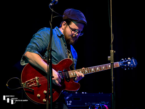 Mark Howes on guitar