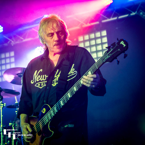 FM: Merv Goldsworthy on bass