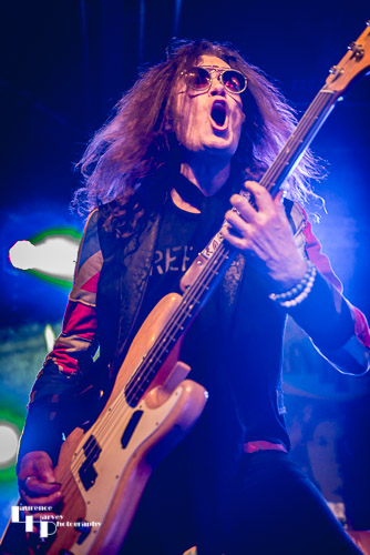 Glenn Hughes on vocals & bass