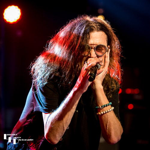 Glenn Hughes on vocals & bass