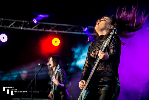 Häxan: Harriet Wadeson on bass