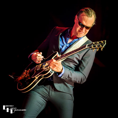 Joe Bonamassa on guitar & vocals