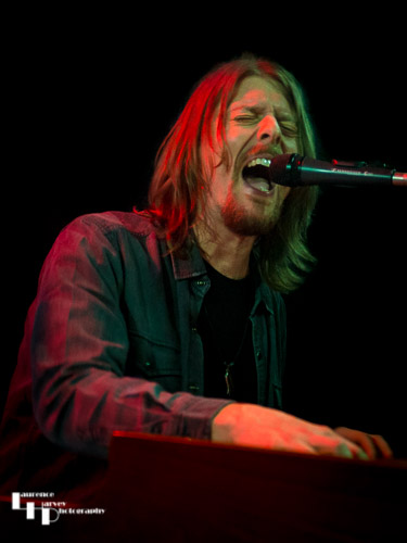 Bennett Holland on keys