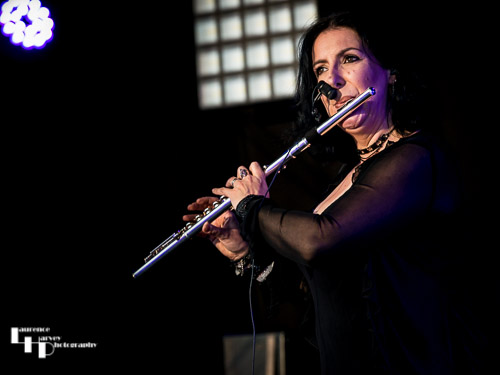 Mostly Autumn: Angela Gordon on flute