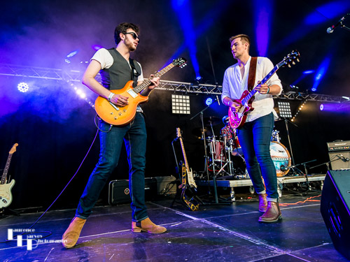 The Mentulls: Andrew Pipe & Dave Crabtree on guitar
