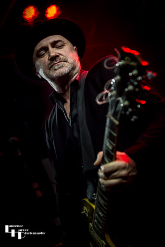 Matt Pearce on vocals & guitar