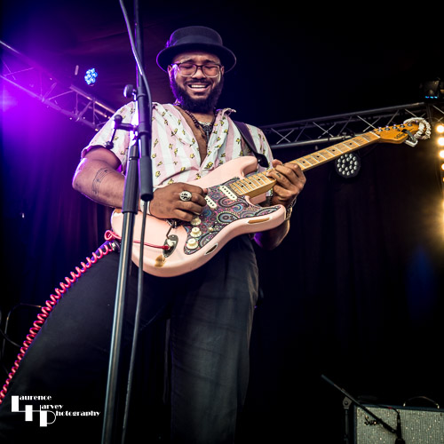 Porcelain Hill: Darnell “Big D” Cole on vocals & guitar