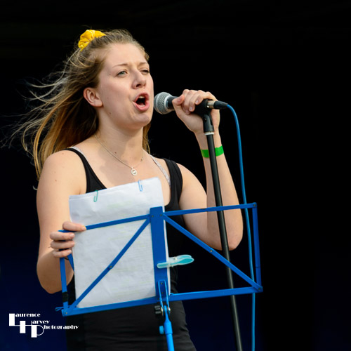 Alice Levey on vocals