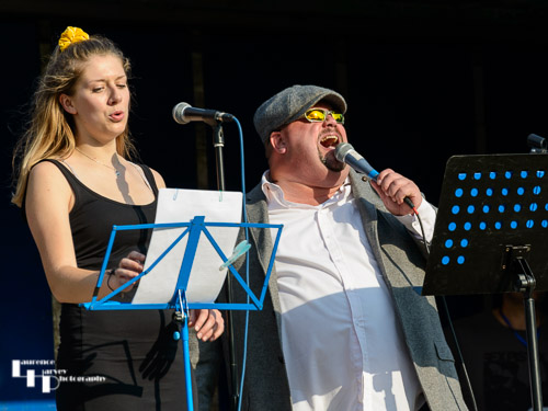 Alice Levey & Pete Buchanan on vocals