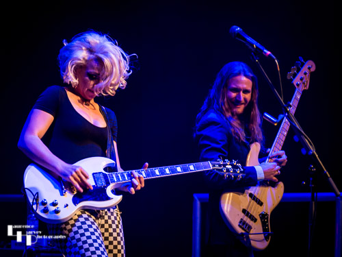 Samantha Fish on vocals & guitar, Chris Alexander on bass