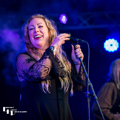 T Clemente Band: Amanda Dieck on vocals