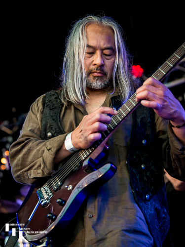 T Clemente Band: Teddy Clemente on guitar