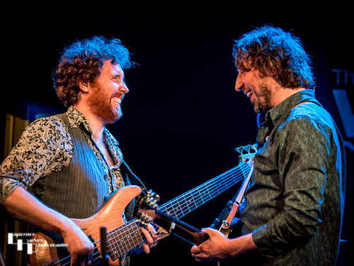 Wille Edwards on guitar & Matt Brooks on bass