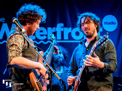 Wille Edwards on guitar & Matt Brooks on bass