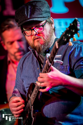 Mark ‘Boweevil’ Howes on guitar