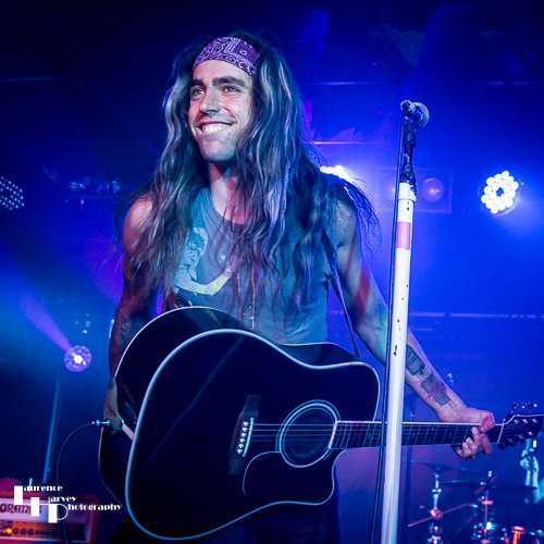 Collateral: Angelo Tristan on vocals & guitar