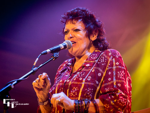 Dana Gillespie on vocals