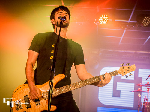 Andy Carr on bass