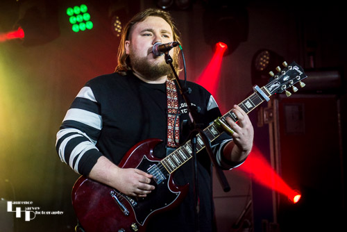 Southbound: Elliot Stout on guitar & vocals