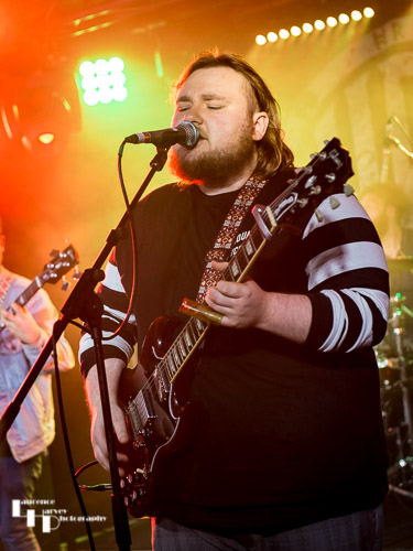 Southbound: Elliot Stout on guitar & vocals