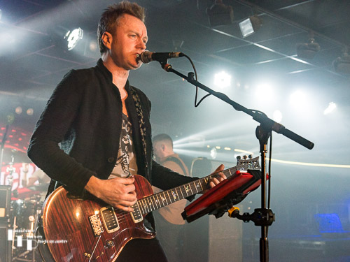 Simon McBride on vocals & guitar