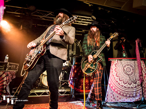 John Hartwell on vocals & rhythm guitar, Arran Day on lead guitar