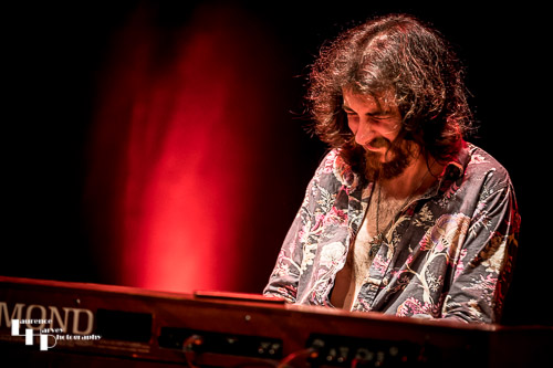 Jamie Pipe on keys