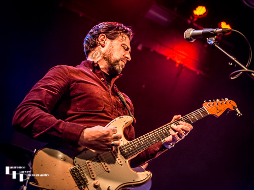 Dan Patlansky on vocals & guitar
