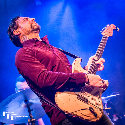 Dan Patlansky on vocals & guitar