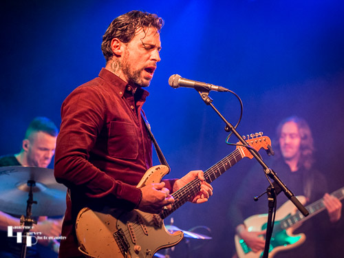 Dan Patlansky on vocals & guitar