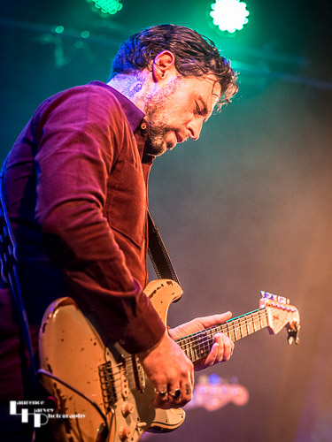 Dan Patlansky on vocals & guitar