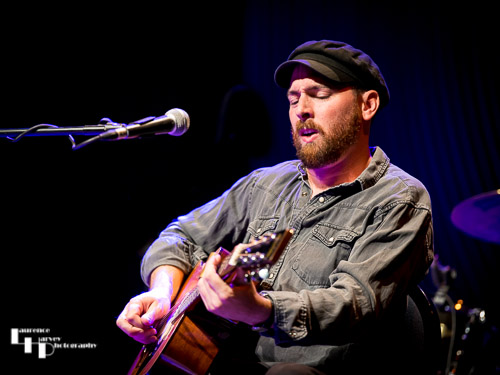 Joe Wilkins on guitar & backing vocals