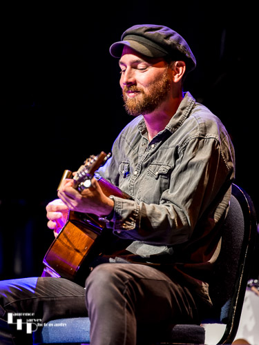 Joe Wilkins on guitar & backing vocals