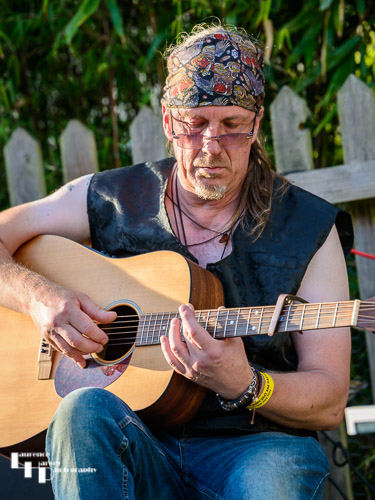 Richard Clarke on guitar