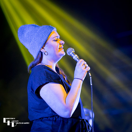 Jo Harman on vocals