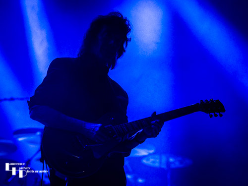 Steve Hackett on guitar