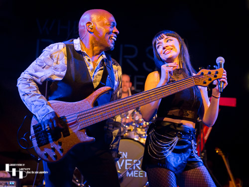 Grace Bond on vocals, Roger Innis on bass