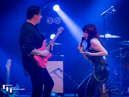 Bastette - Caroline Kenyon on vocals & Elliott Robertson on guitar