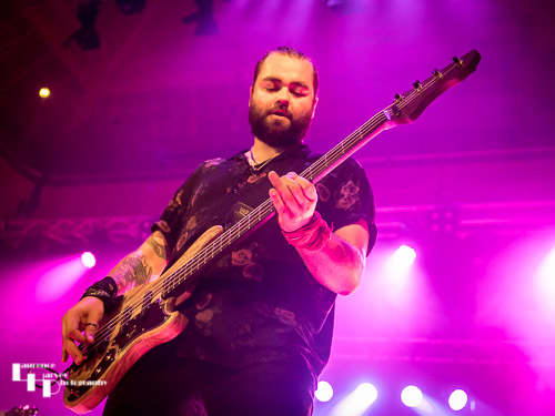 Bastette - Arran Lomax on bass