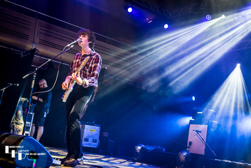 BlueFeed Band - Noah Evans on vocals & guitar