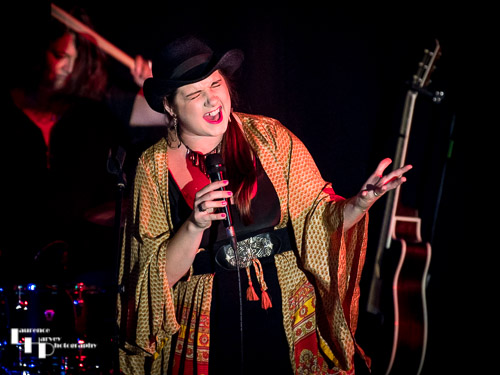 Chloe Josephine on vocals