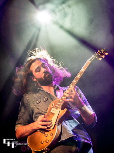 Aaron Austin on guitar
