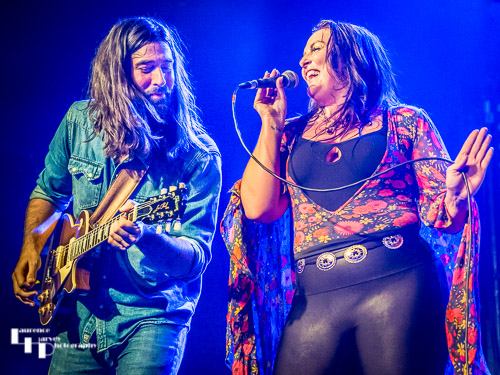 Caitlin Krisko on vocals & Aaron Austin on guitar