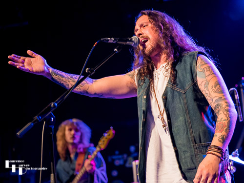Chris Medhurst on vocals