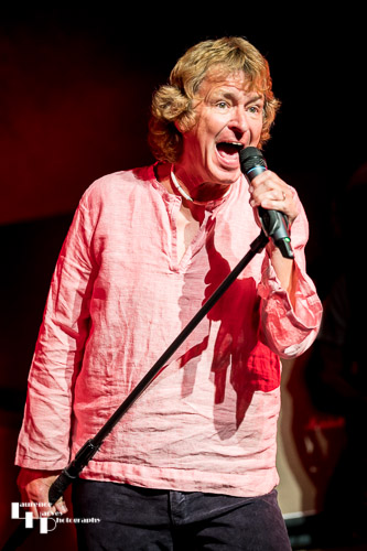 Ian Cook on vocals